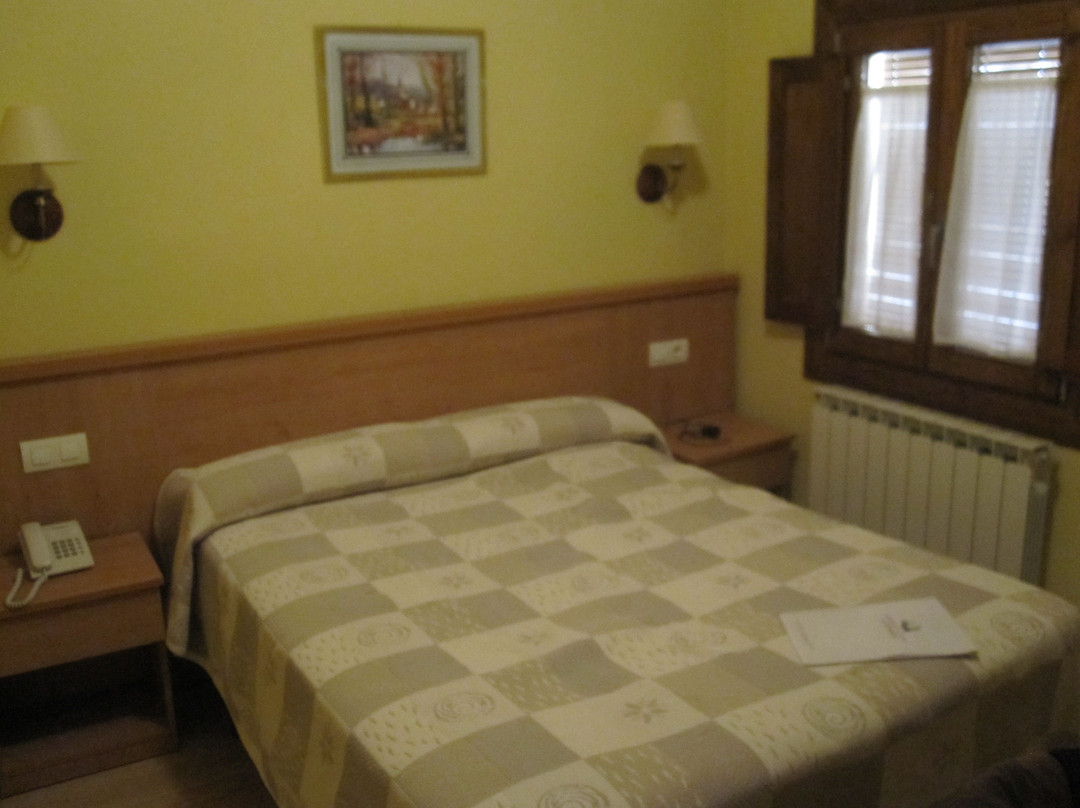 里波尔酒店主图