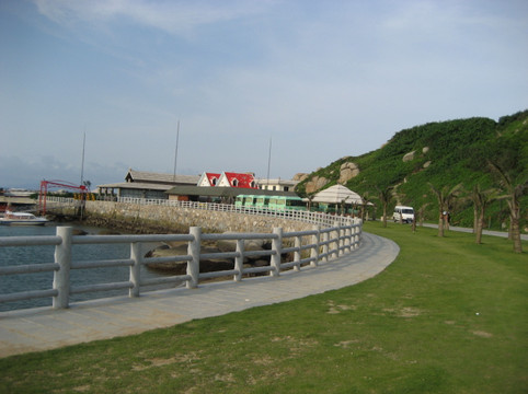 放鸡岛海上游乐世界-电白县必去景点