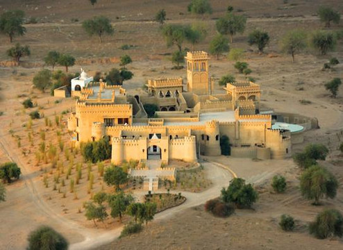 Dhatarwalon Ki Dhani酒店住宿-Mihir Garh