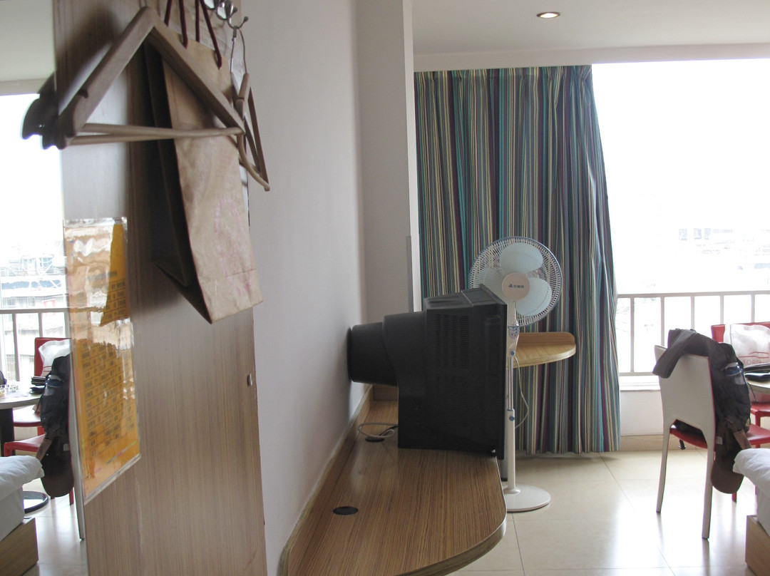 701快捷酒店昆明水晶俊园店主图