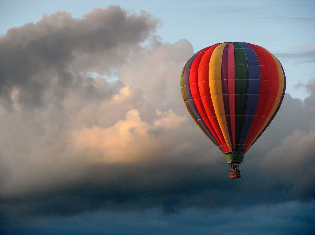 Above & Beyond Ballooning景点图片