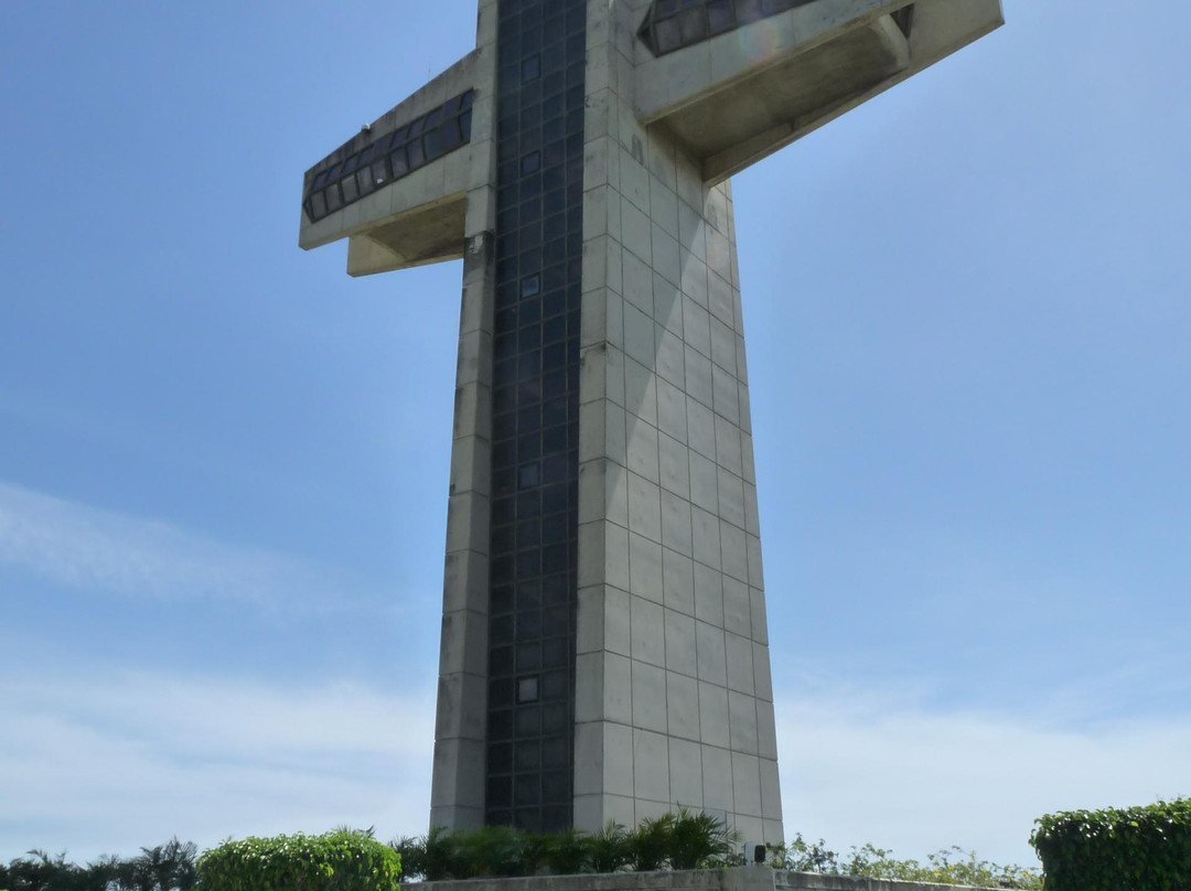 Cruceta Del Vigia-庞塞必去景点