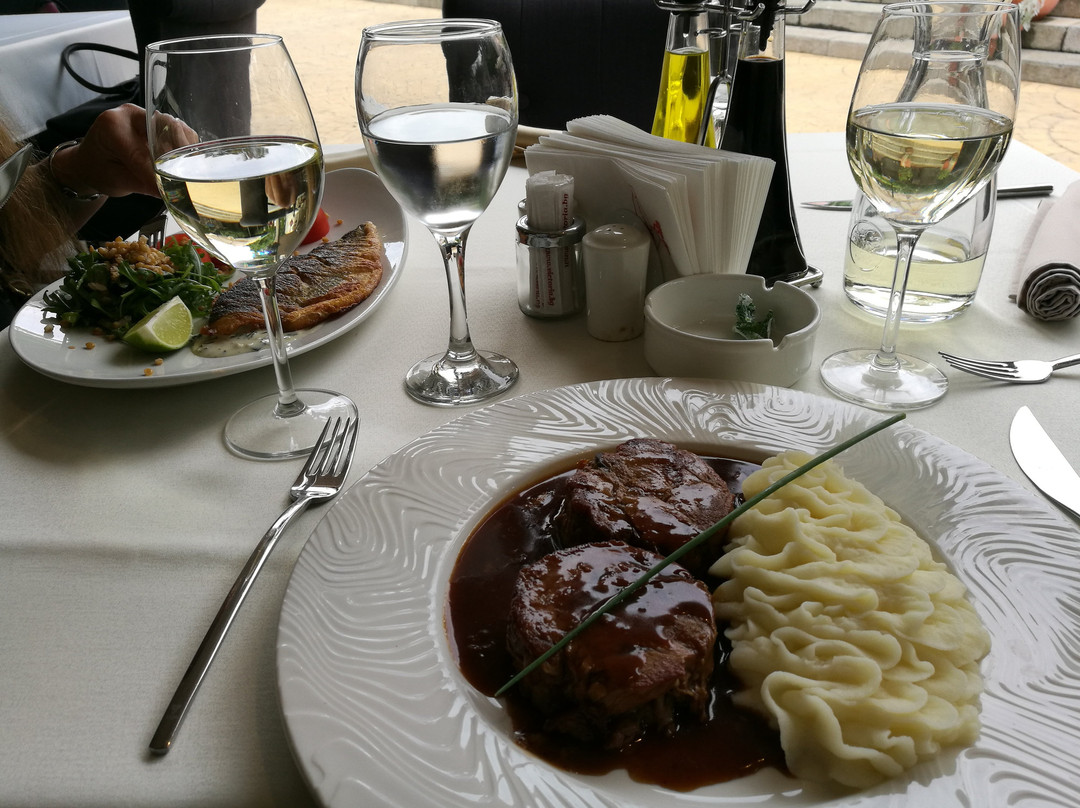 Victoria Restaurant - Cherkovna