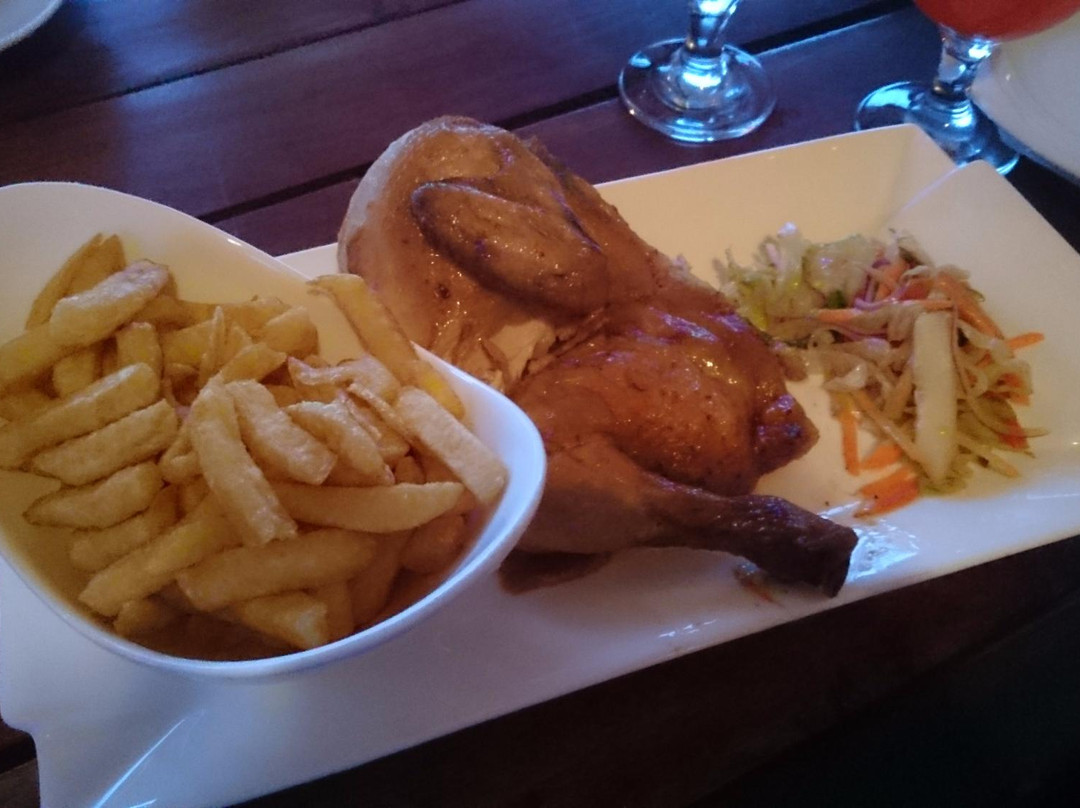 Juba餐馆和美食-The Nest Cafe and Lounge