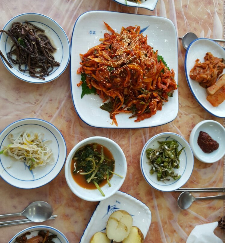 宝城郡餐馆和美食-Seaside Village Sashimi Restaurant