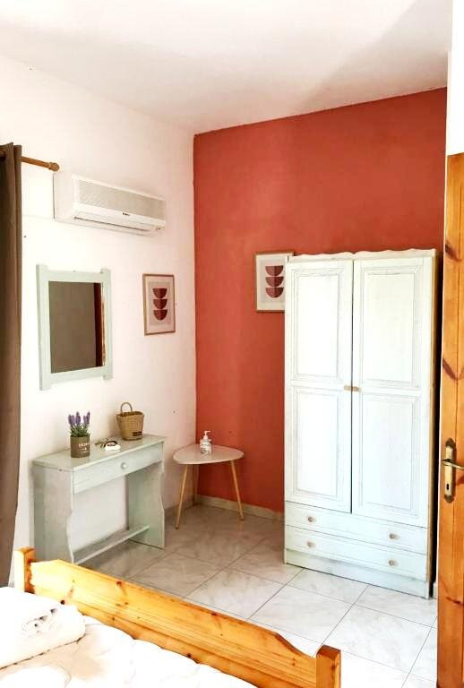 Skopelos Inn