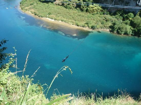 Taupo Bungy & Swing景点图片