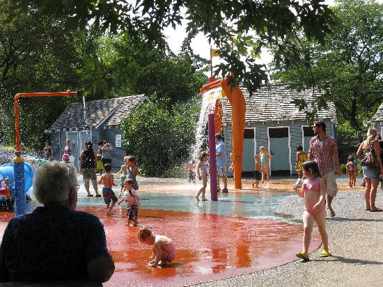 Storybook Gardens-伦敦必去景点