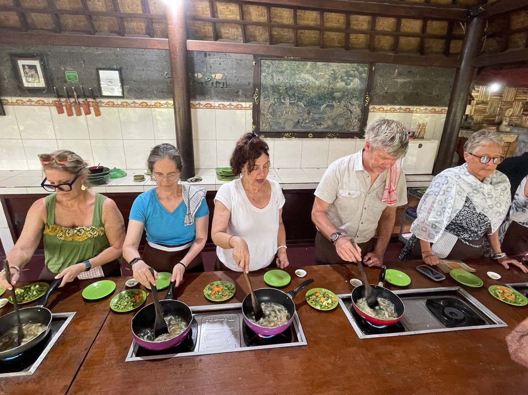 Five Pillar Experiences-珍巴拉纳必去景点