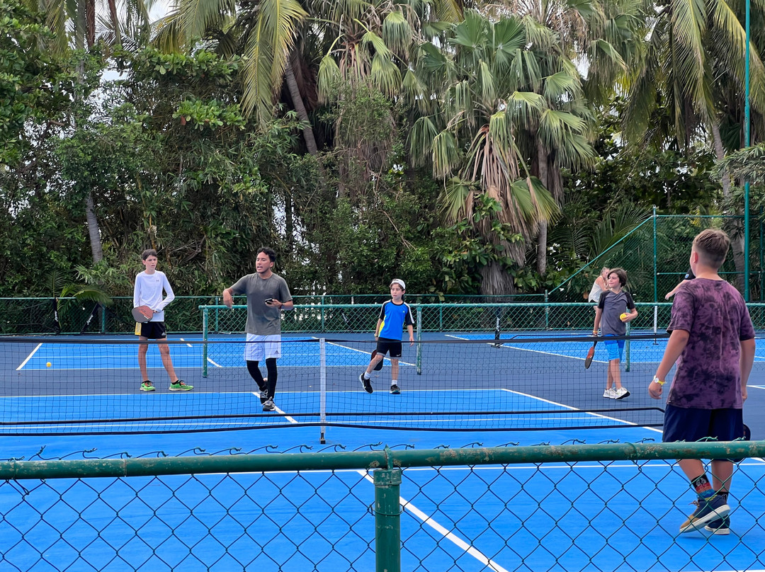 伊斯塔帕地中海度假村主图