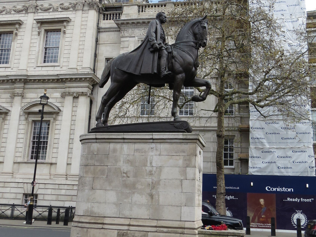 Earl Haig Memorial景点图片