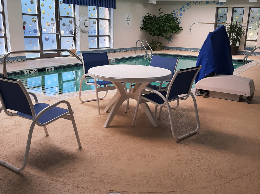 剑桥智选假日酒店主图