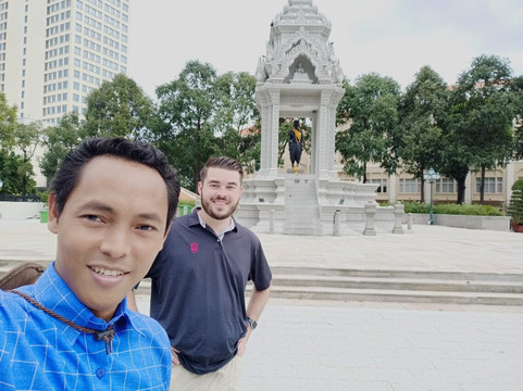 Sina's Tuk-Tuk or Van Driver & Guide Service-金边必去景点