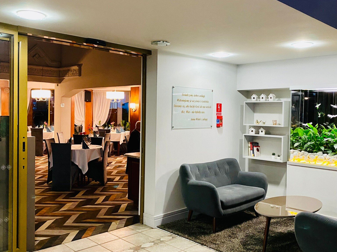 Witek Hotel And Conference Centre主图