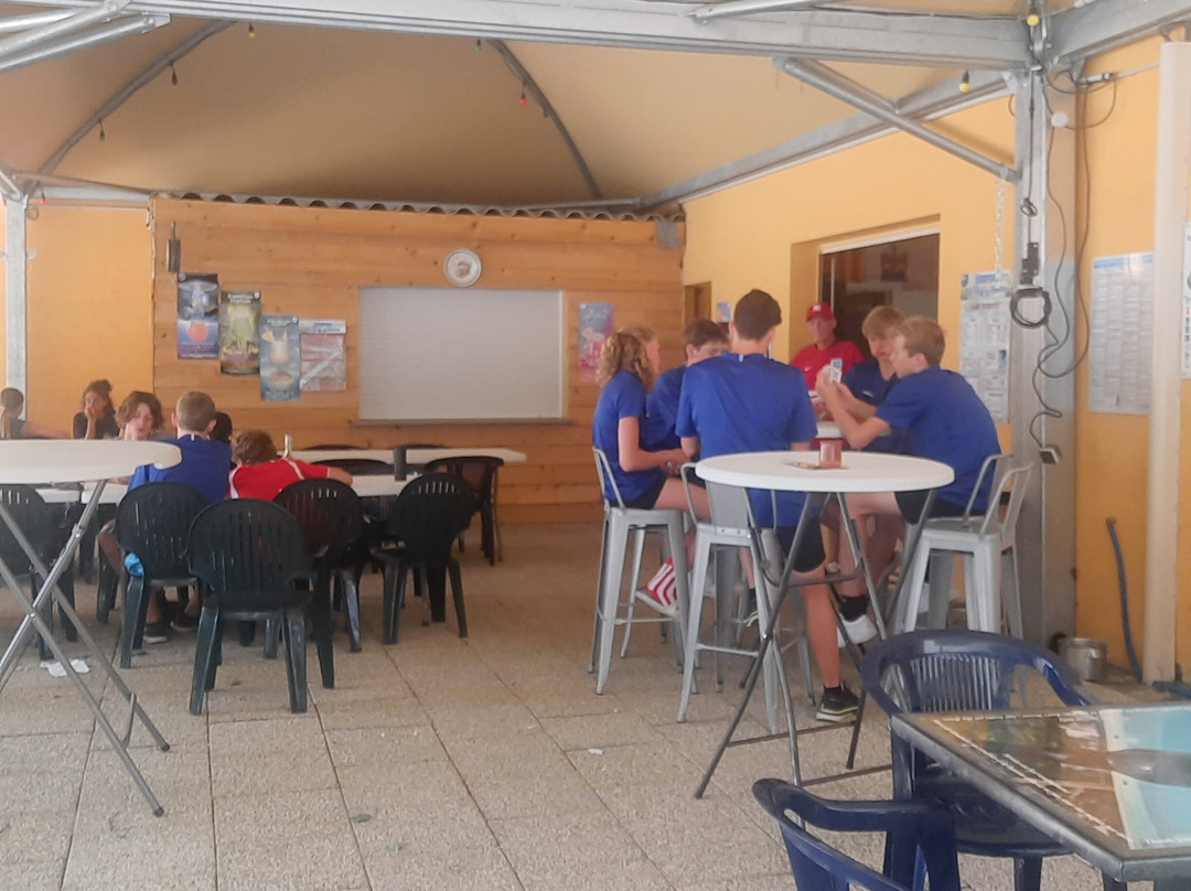 Camping Au Fil De La Volane