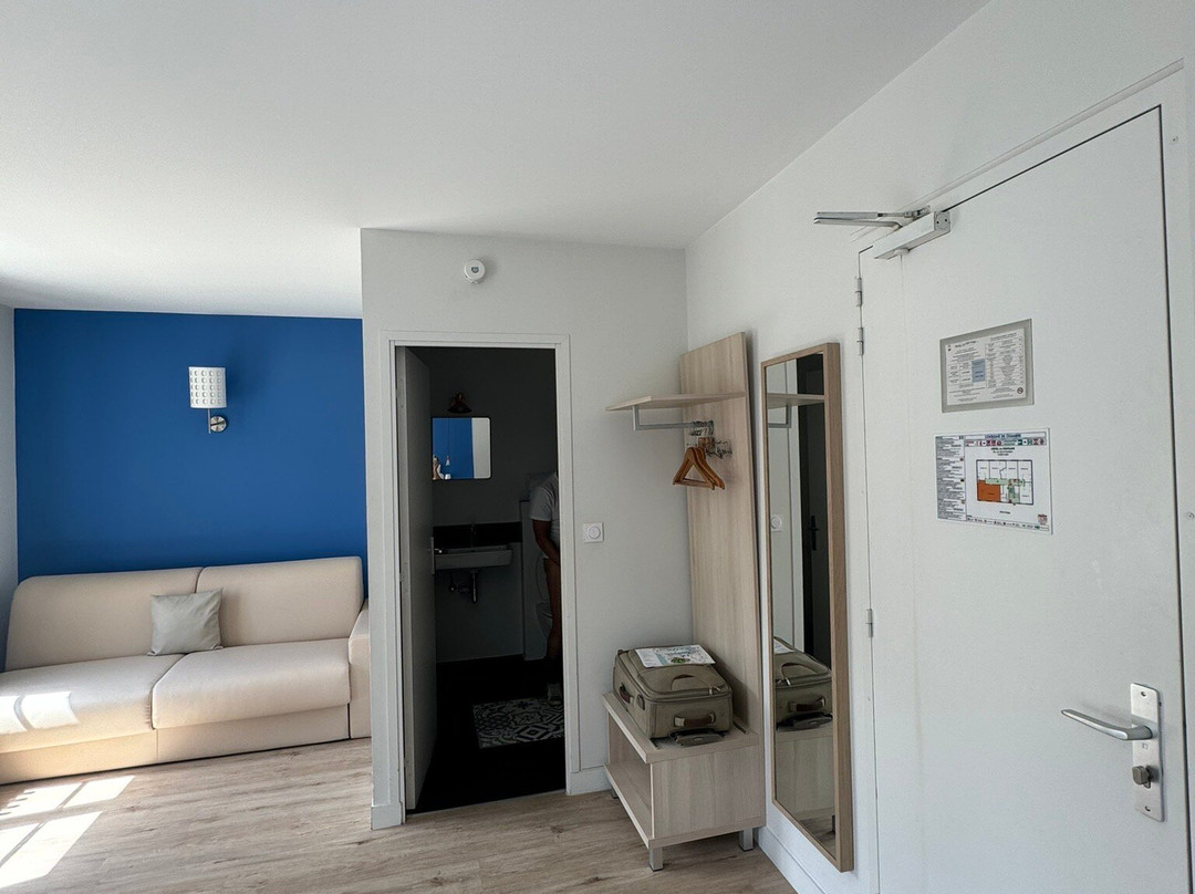 Hotel La Fontaine Caen Centre主图