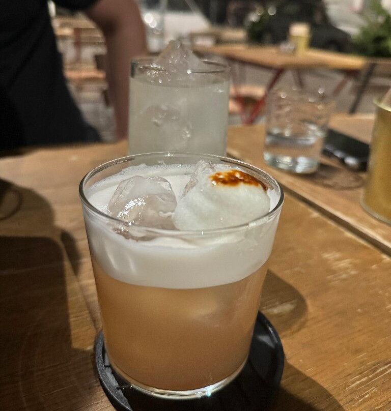 Circus Cocktail Bar-卡塔尼亚必去景点