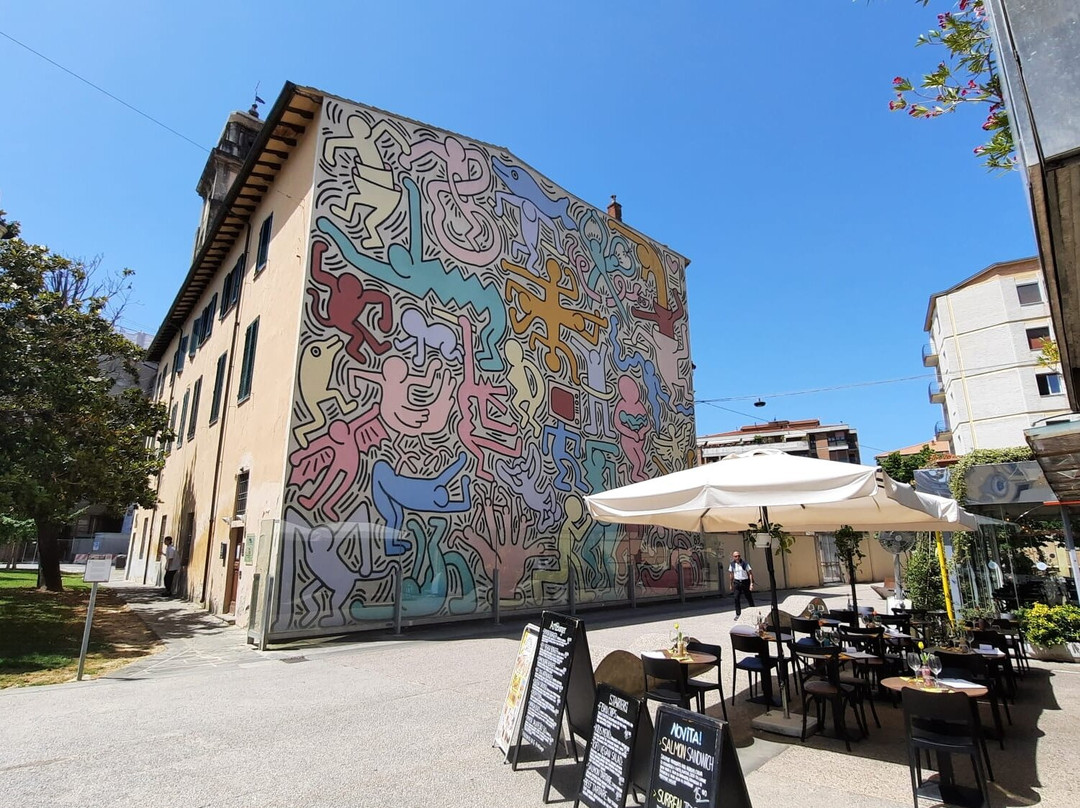 Murale Tuttomondo di Keith Haring-比萨必去景点