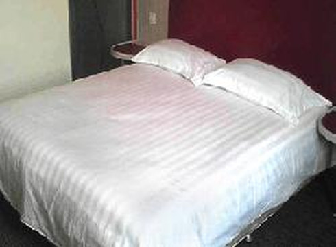 嘉虹酒店(上海国际旅游度假区川沙地铁站店)主图