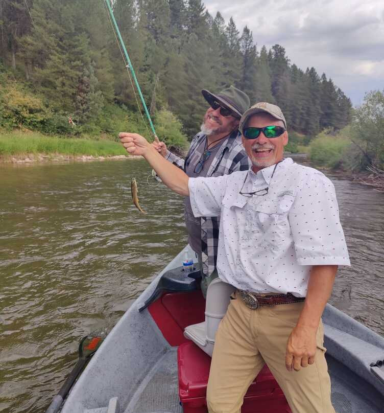 Pioneer Anglers Guided Fishng-Alpine必去景点