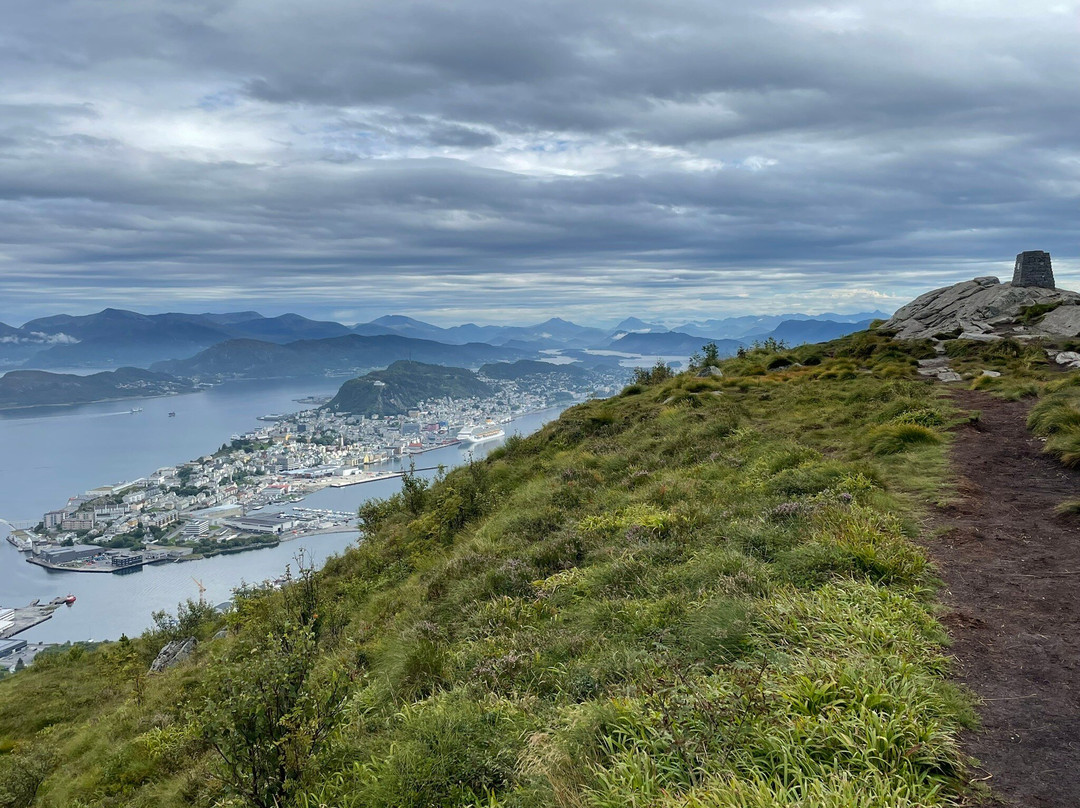 Hike Sukkertoppen the Sugar Top景点图片