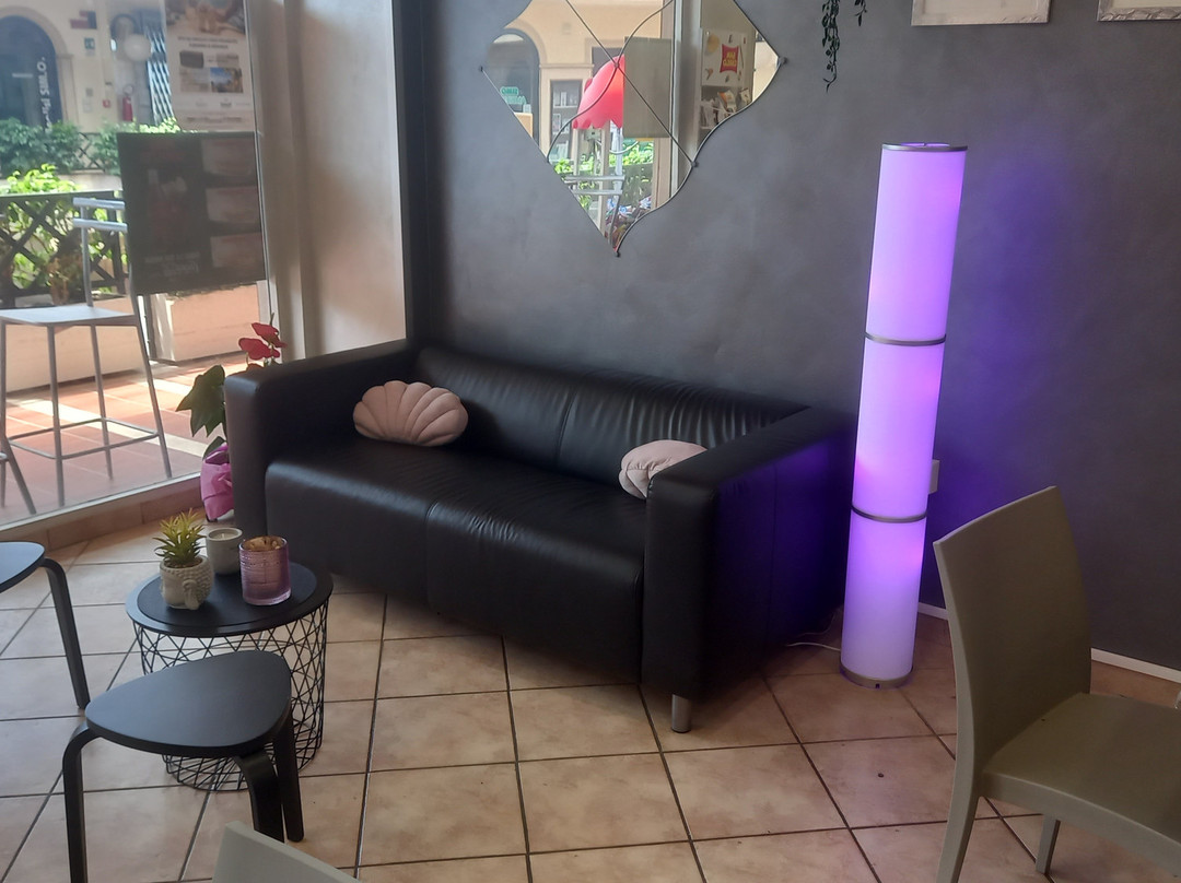 Happiness Bar Di Elisa Legato