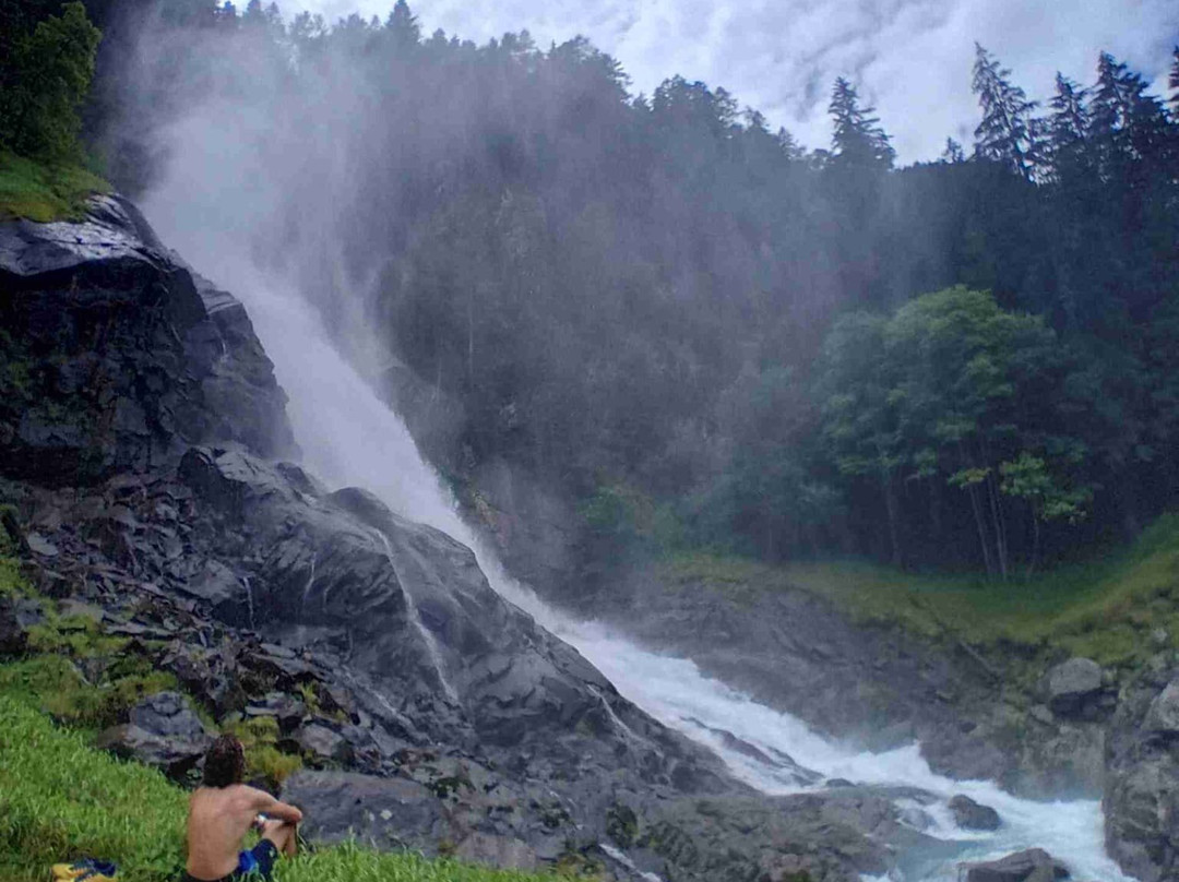Cascata LARES景点图片