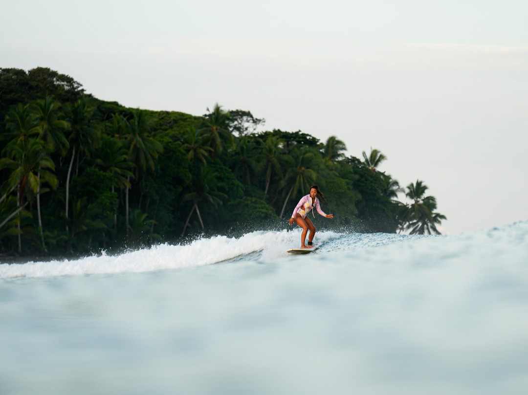 Surf With Amigas - Costa Rica景点图片