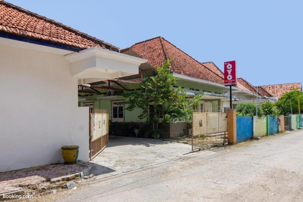 OYO 3027 Griya Temenggungan Syariah主图