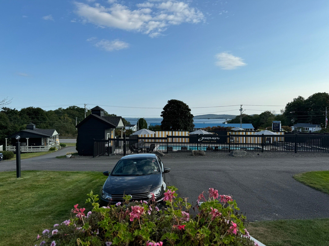 Seascape Motel and Cottages主图