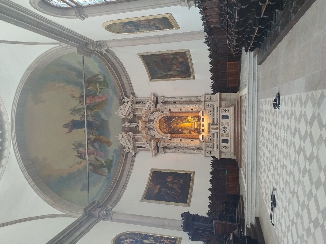 Basilica Cattedrale di San Martino景点图片