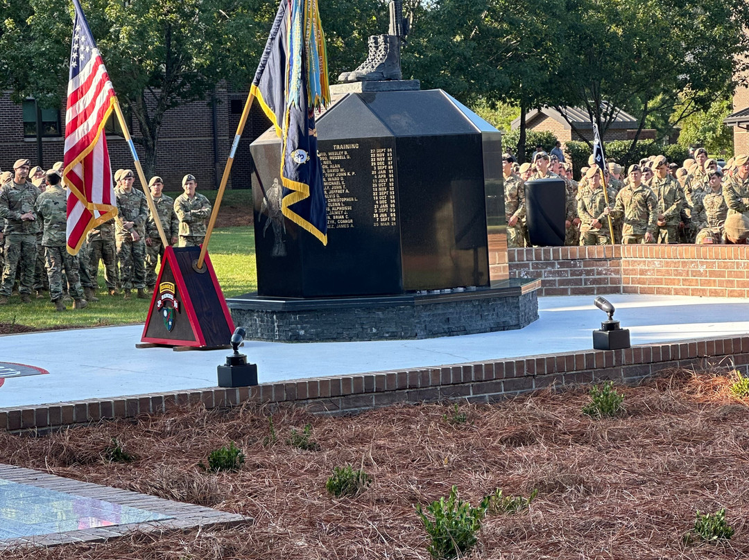 Columbus Riverwalk-哥伦布必去景点