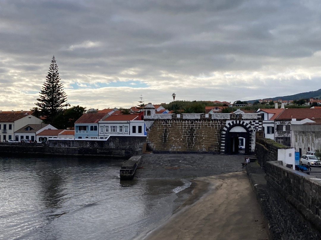Portão Fortificado de Porto Pim-奥尔塔必去景点