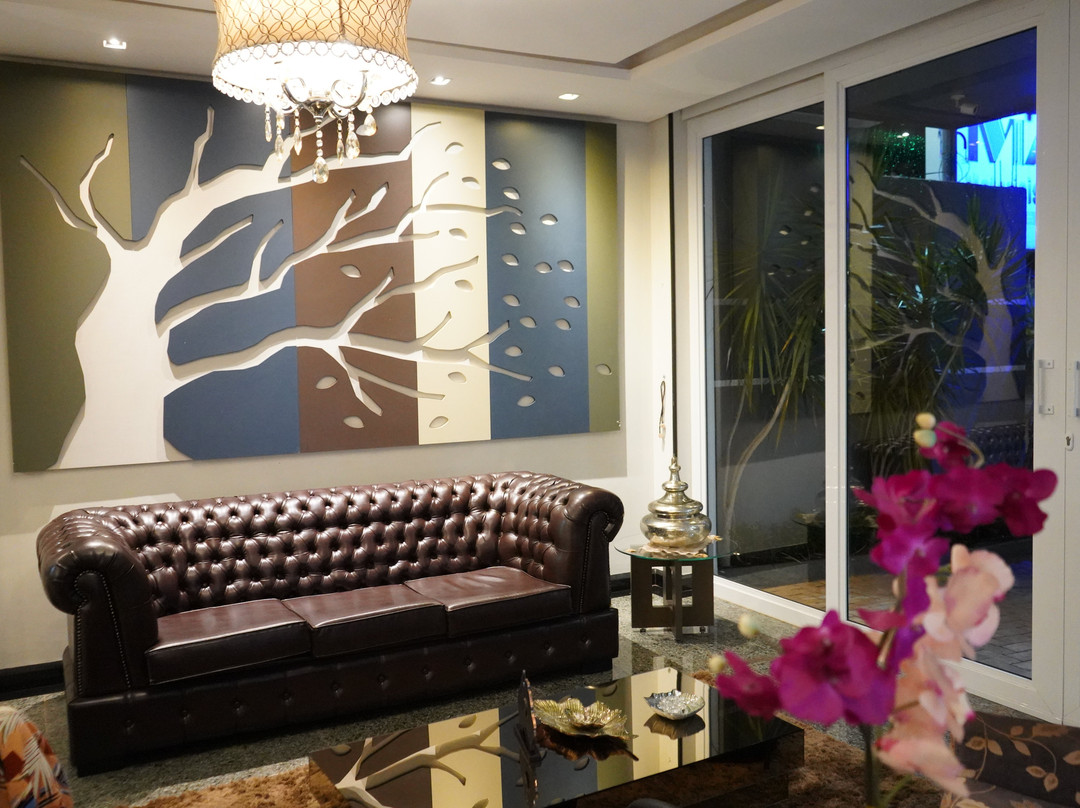 Pak Suites Hotel主图