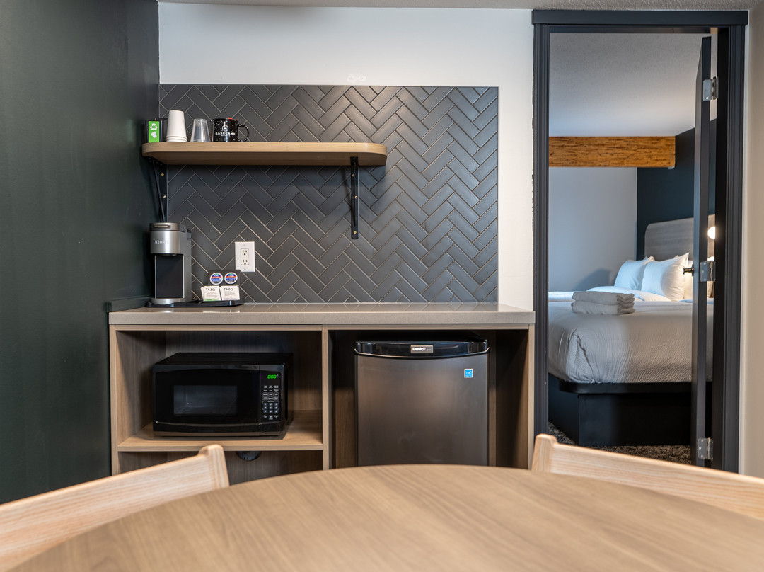 Northwinds Hotel Revelstoke By Basecamp主图