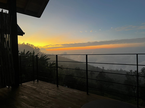 旺特山-哈普塔勒主图