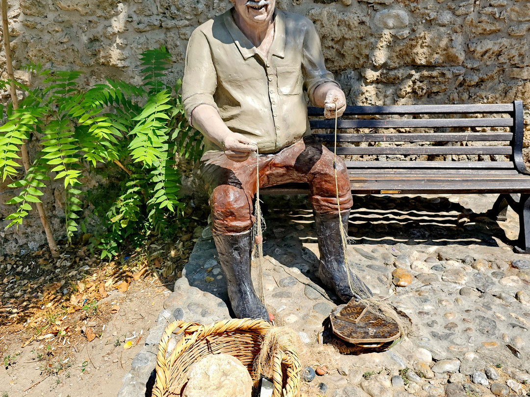 Hasan kavizade huseyin efendi fountain and stone steps-克利尼亚必去景点