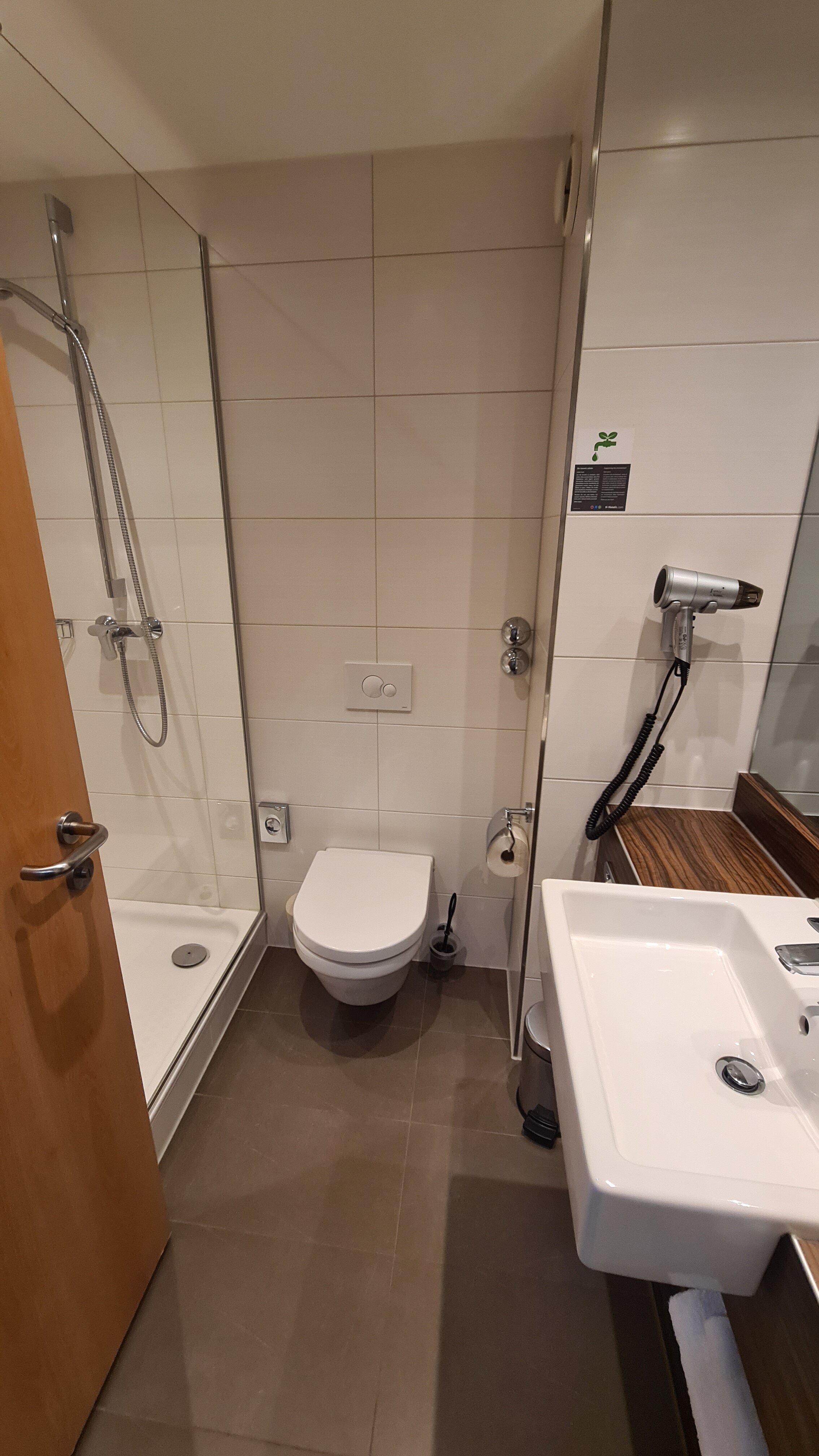 H+ Hotel Limes Thermen Aalen-浴室