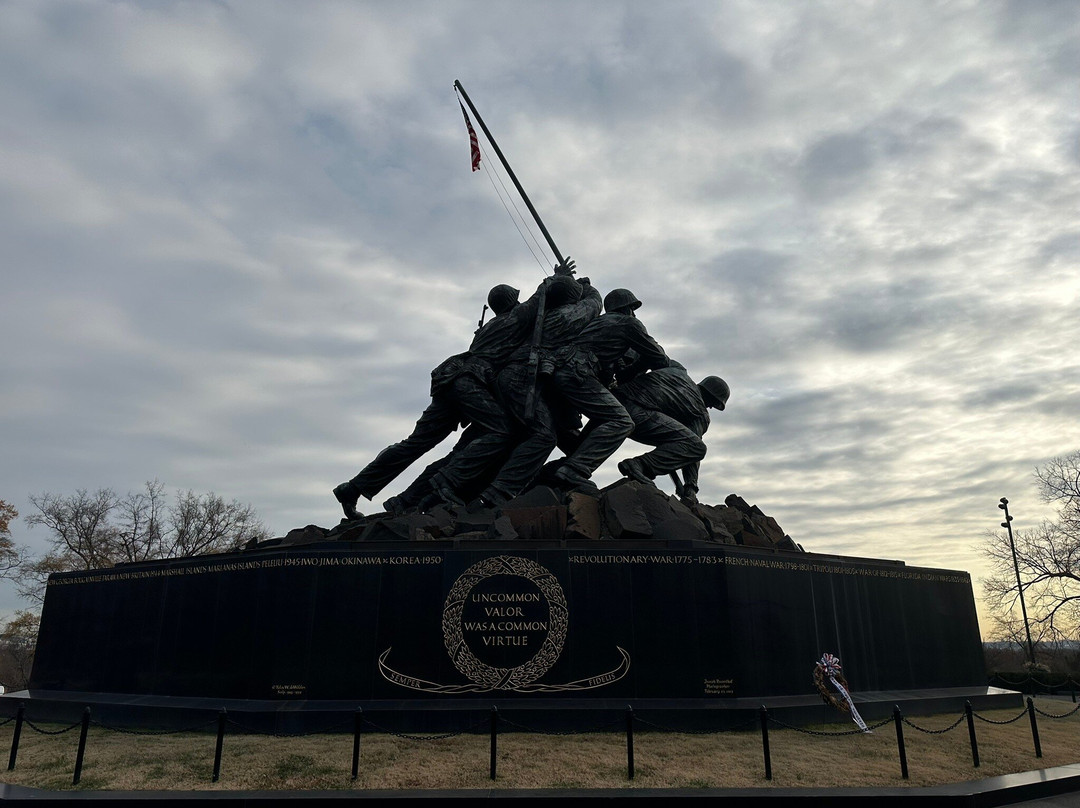 U.S. Marine Corps War Memorial-阿灵顿必去景点