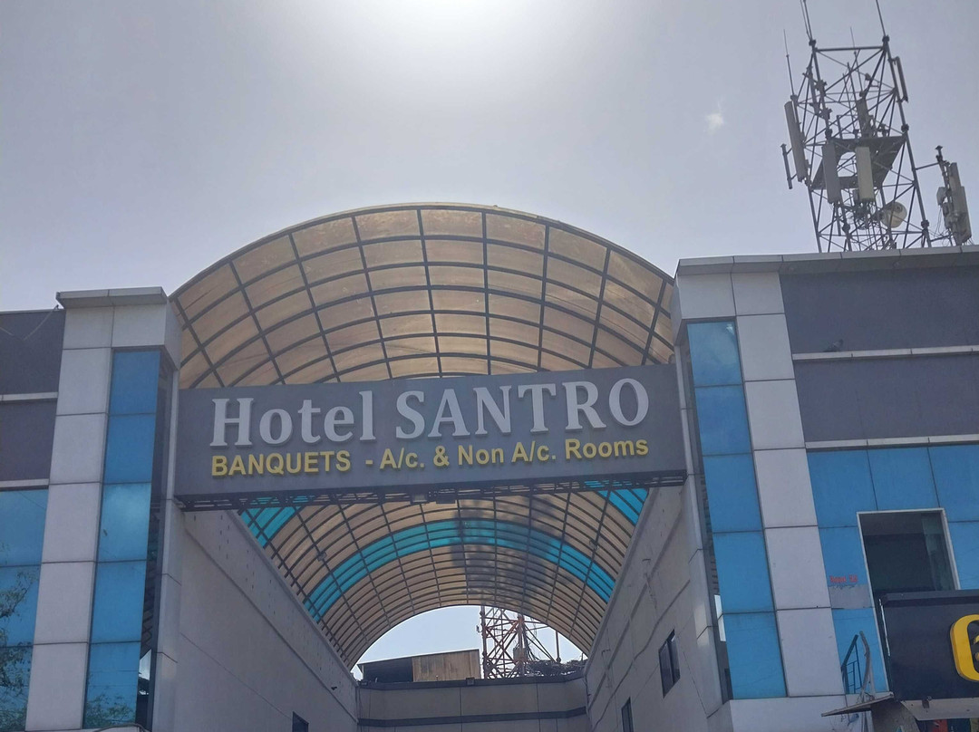 Collection O Naroda Ahmedabad Formerly Hotel Santro主图