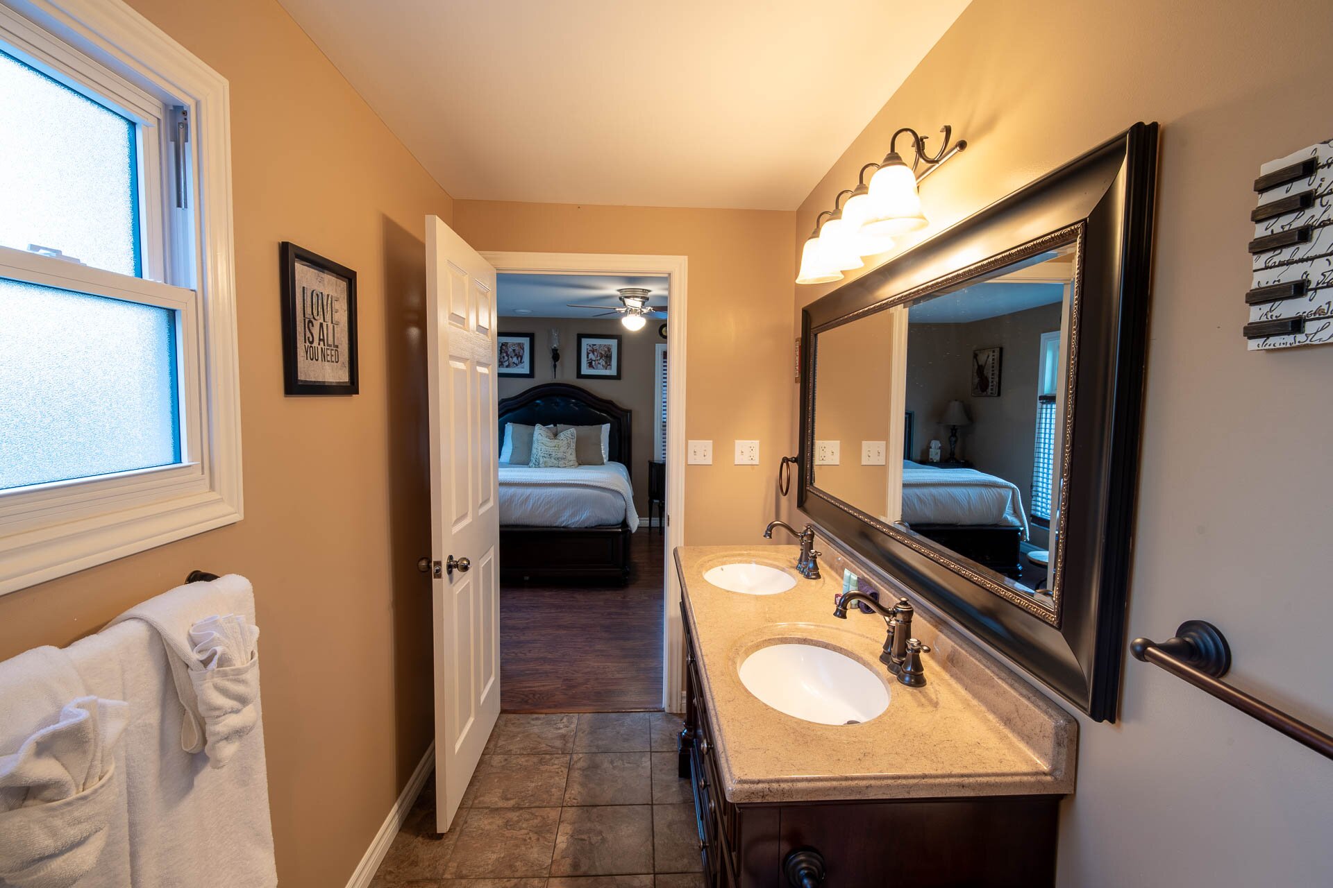 Lil' Heart & Soul Inn-浴室