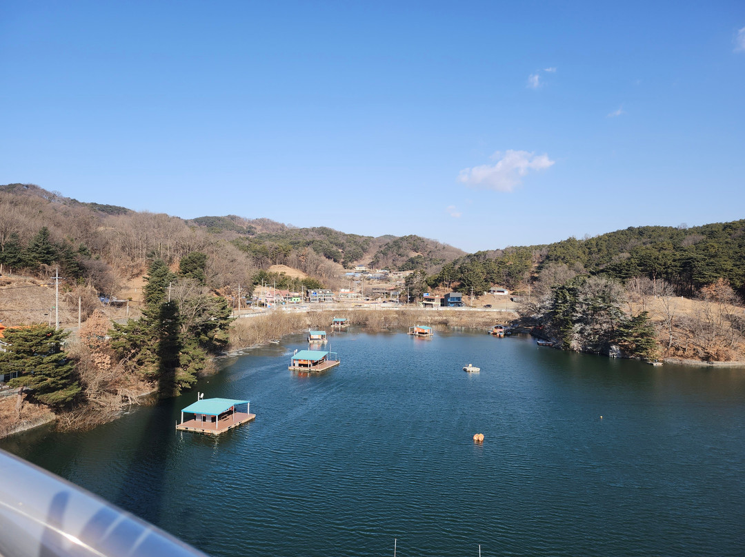 Yedangho Chulleongdali-礼山郡必去景点
