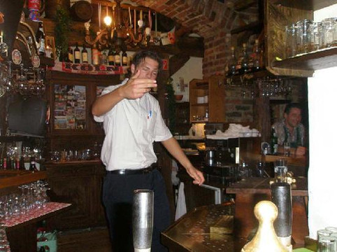 马蒂尔登霍夫餐厅酒店主图