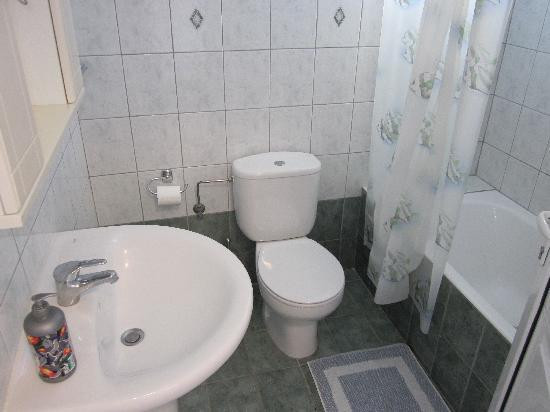 Irinoula Apartments主图