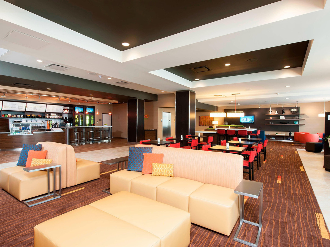 Courtyard by Marriott Peoria Downtown