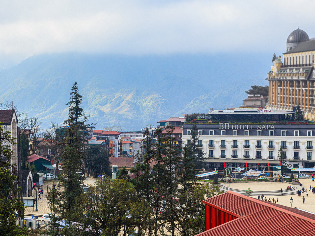 萨帕广场酒店（美利亚酒店集团旗下主图