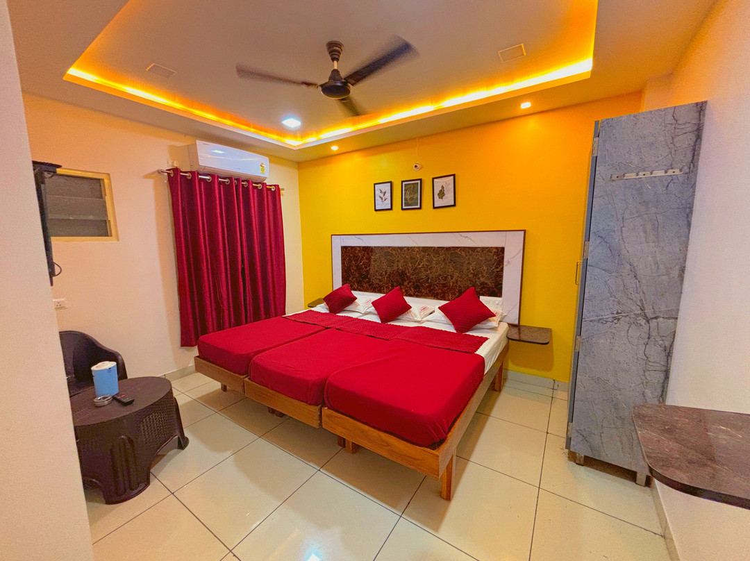 Anand Lodge