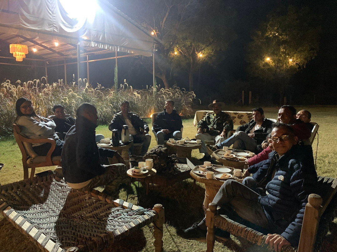 Riva Stays And Trails