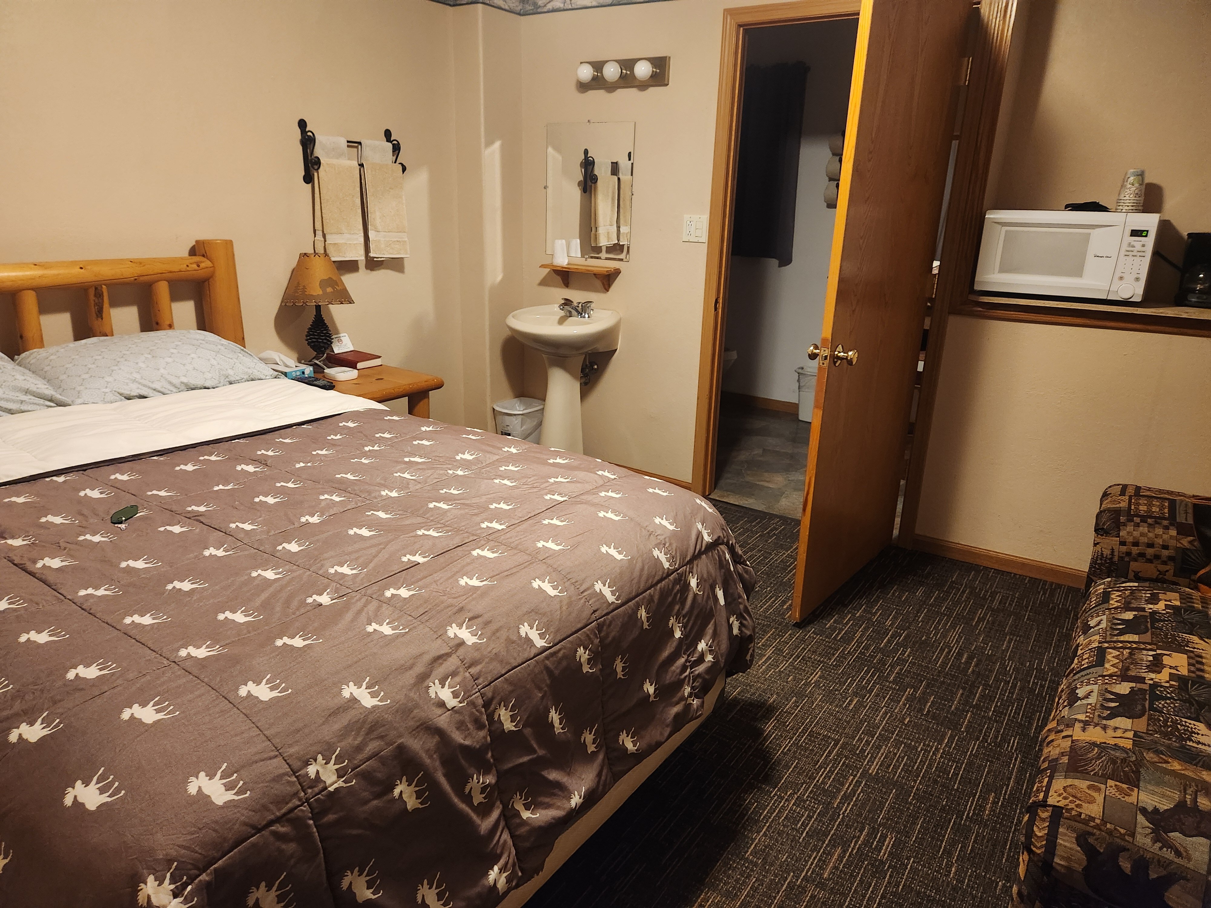 Bunkhouse Inn-官方