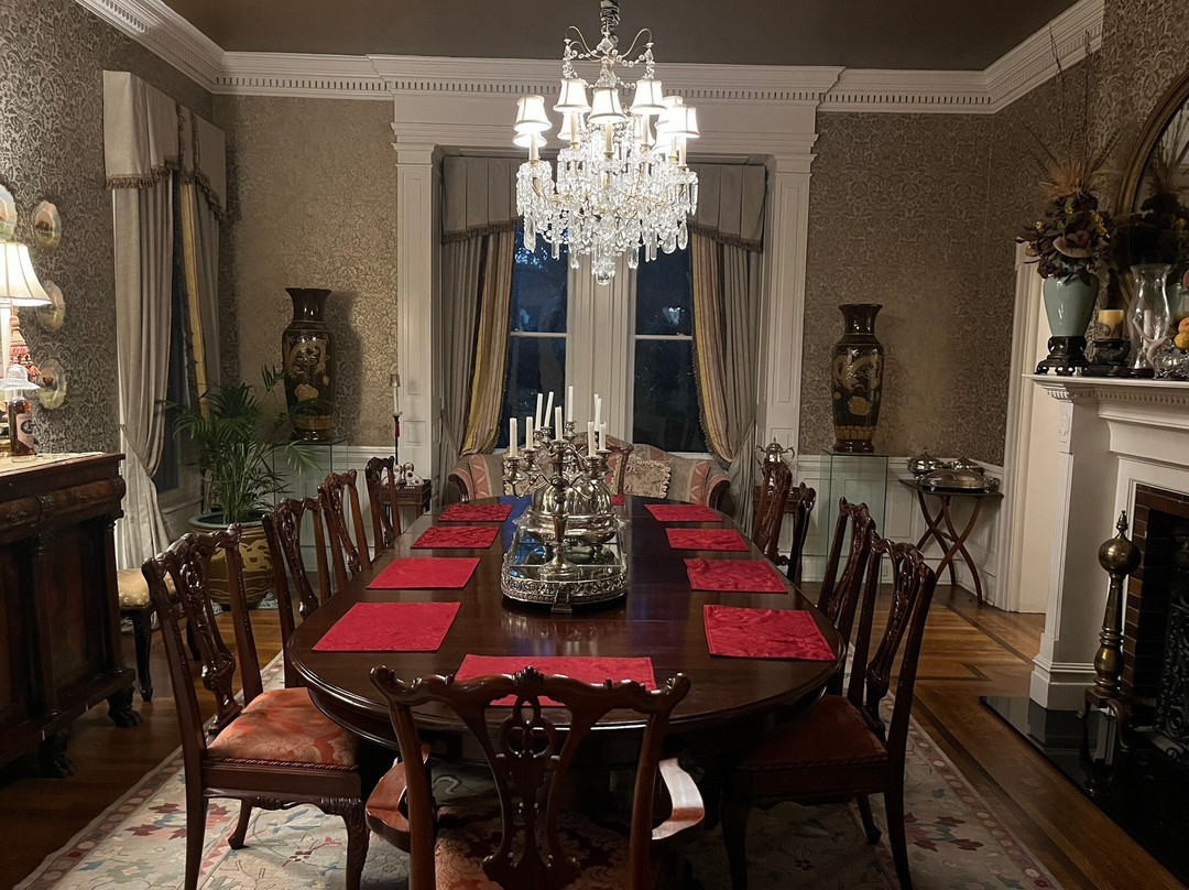 Belle Oaks Inn主图